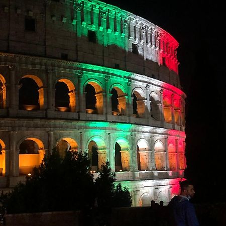 Domus Art Suites Merulana Roma Esterno foto