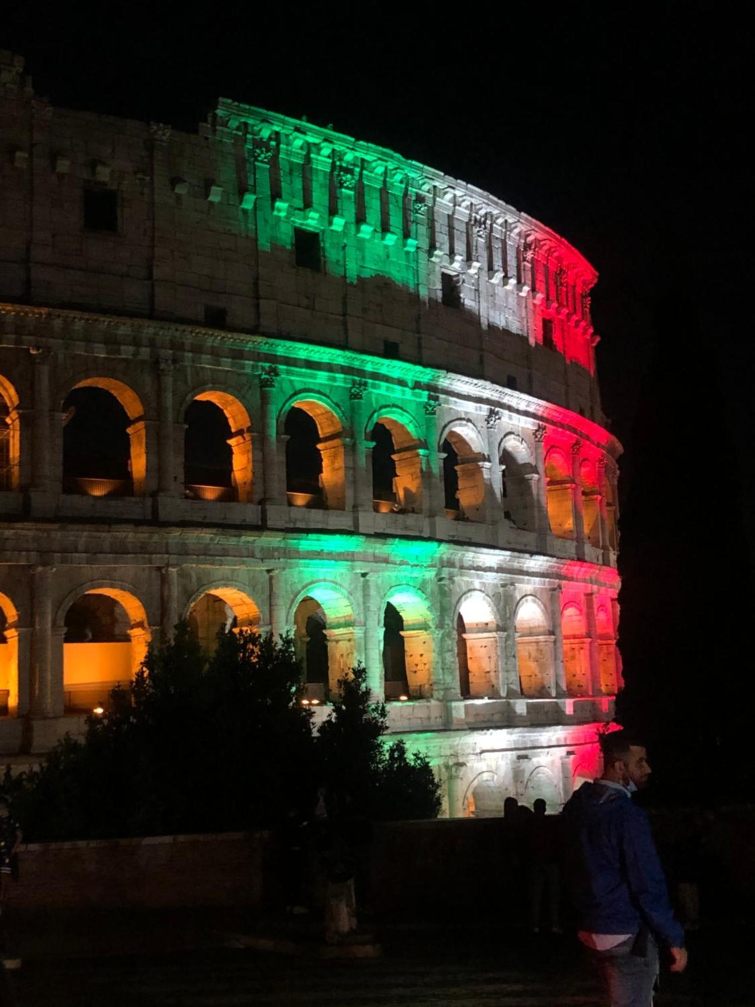 Domus Art Suites Merulana Roma Esterno foto